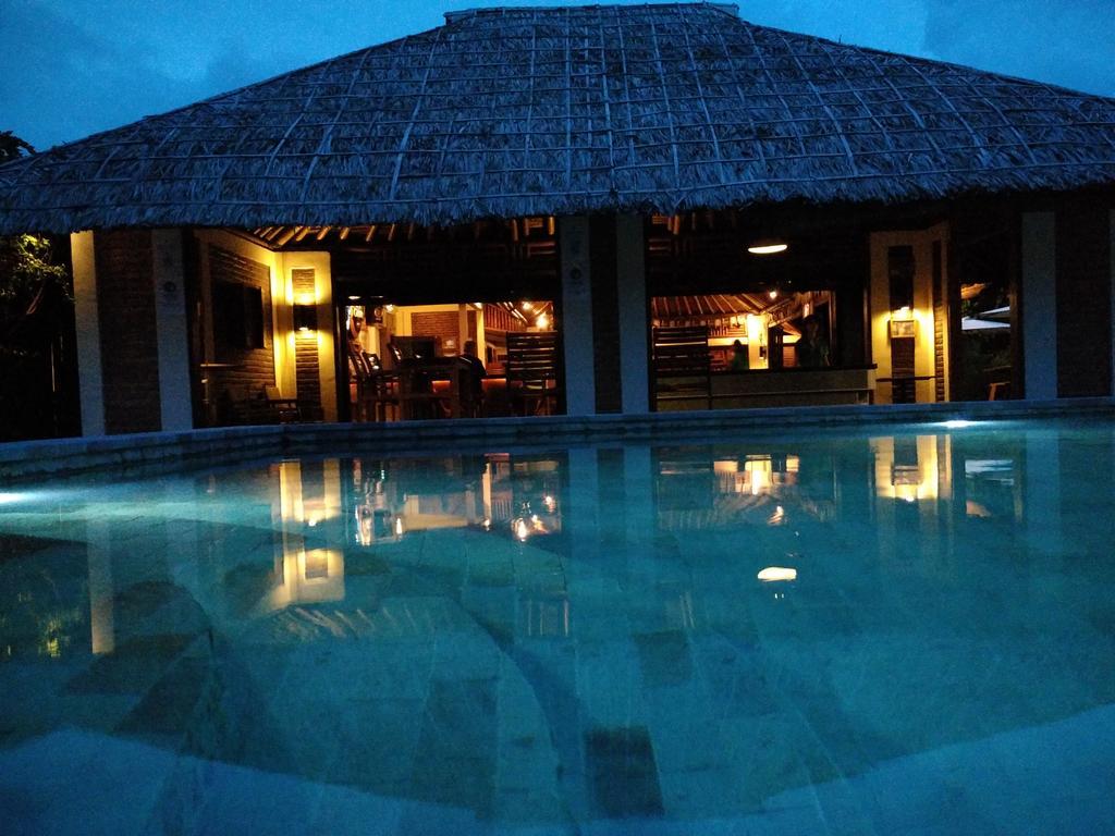 Jepara Marina Beach Bungalows Exterior photo